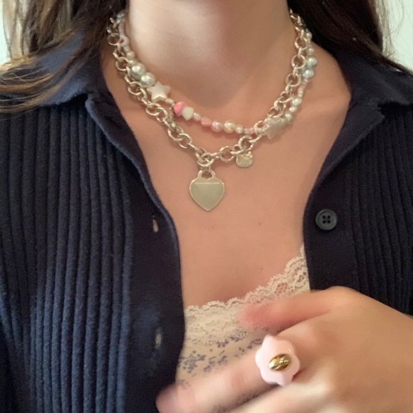 Meet your Posher, Robyn - Picture 1 of 1